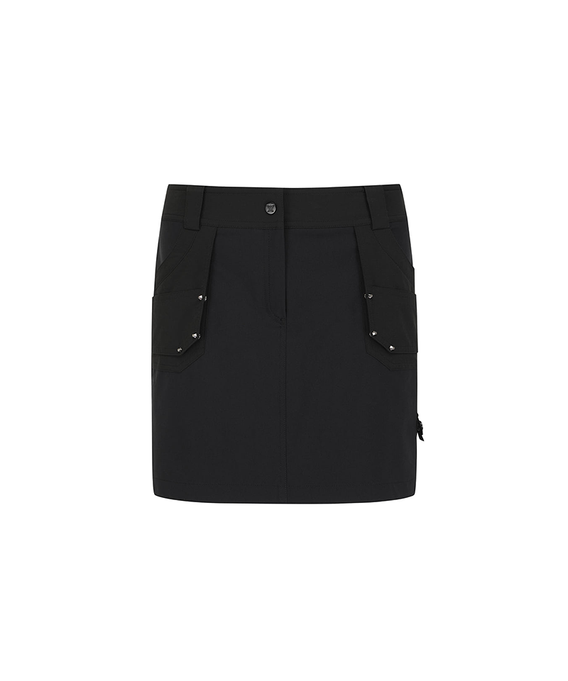 Women’s black fabric mix cargo golf skirt, front view