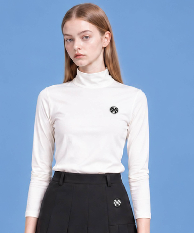Women's Lightly Brushed Spandex Shirred Point Turtleneck T-Shirt - Ivory