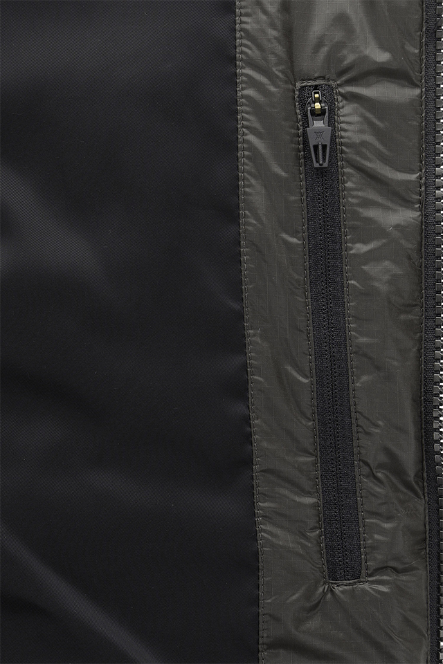 Men's WI Heavy Shadow Swing Down Vest - Charcoal Grey