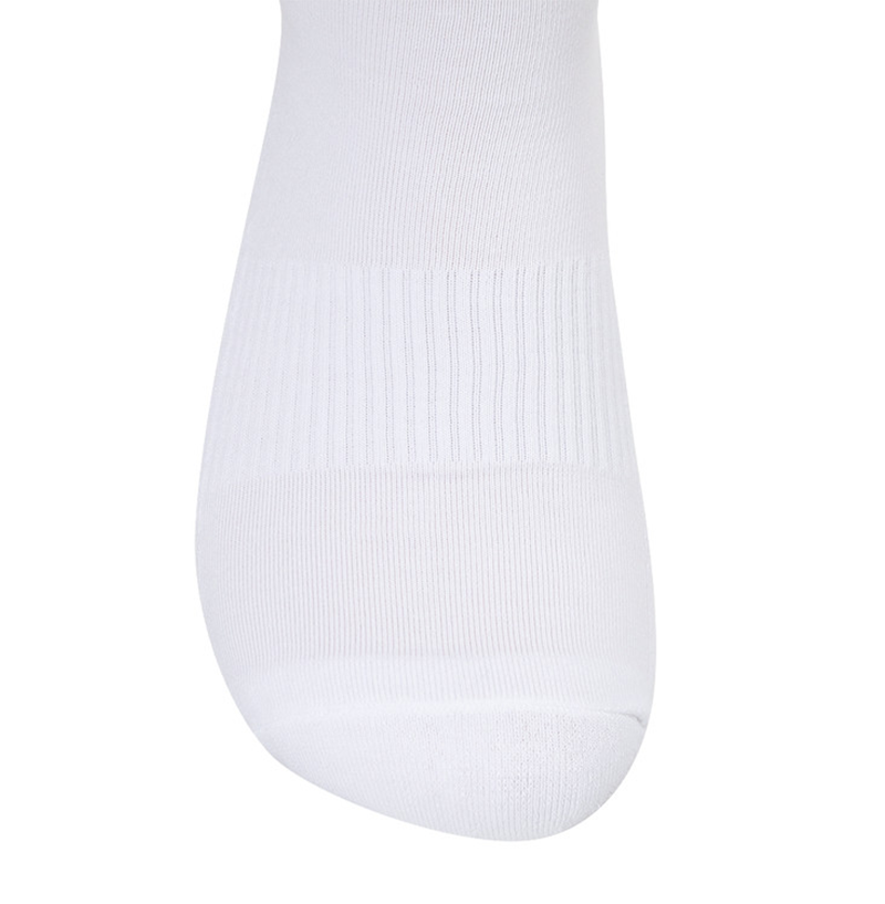 Amazing Cre Logo Point Middle Socks - 3 Colors