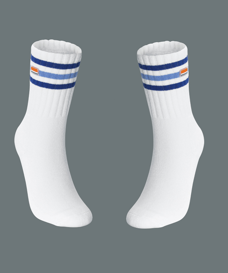 Mid-Weight Functional Golf Socks That Enhance Ground Grip