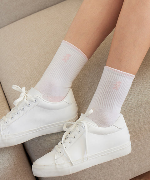 AVEN Signature Middle Socks - White