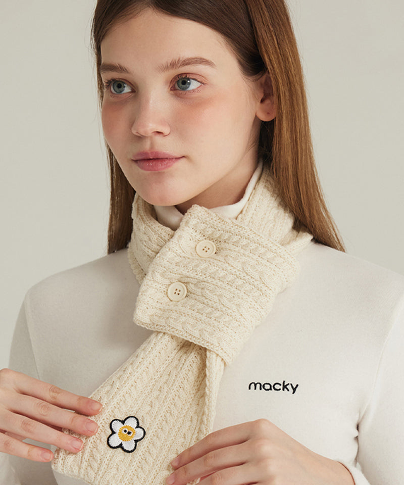 MACKY Golf: Point Button Knit Muffler - 3 Colors