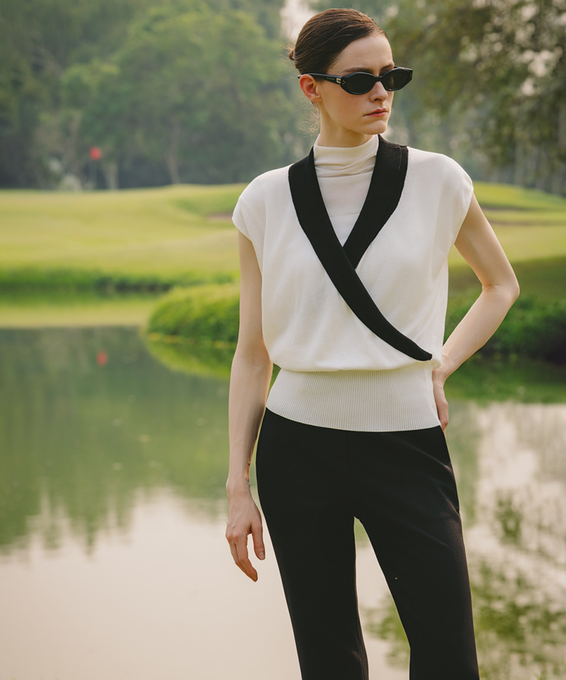 OBER Golf Color Block Wrap Sleeveless Knit - Ivory
