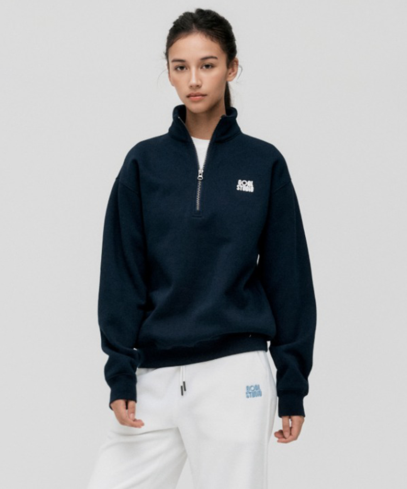 Goal Studio Women's Essential Brushed Quarter Zip-Up Tee - Navy