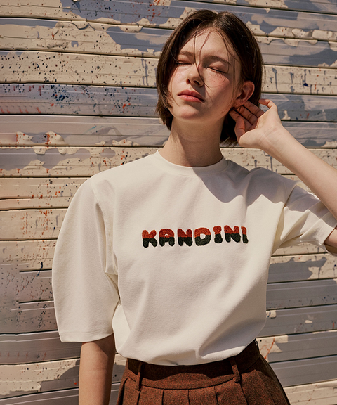 KANDINI Fluffy Logo Puff Tee - Cream