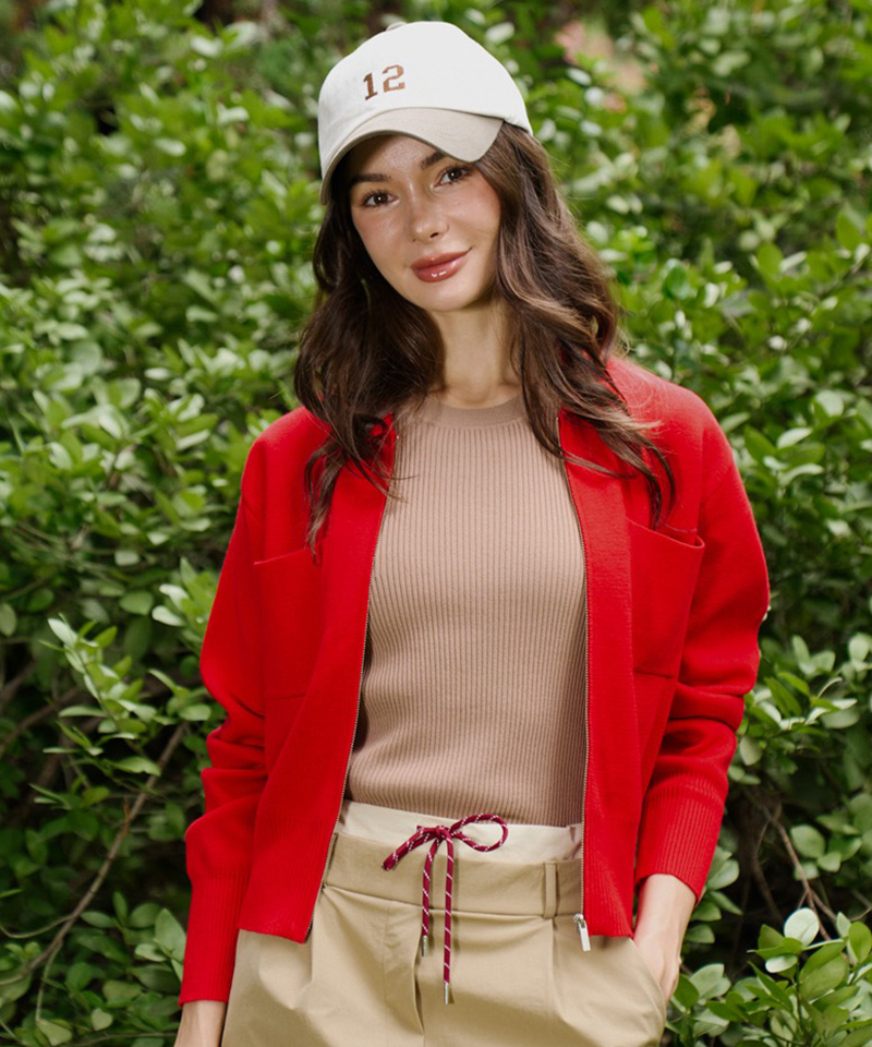 BENECIA 12 Pocket Knit Zip-Up - Red