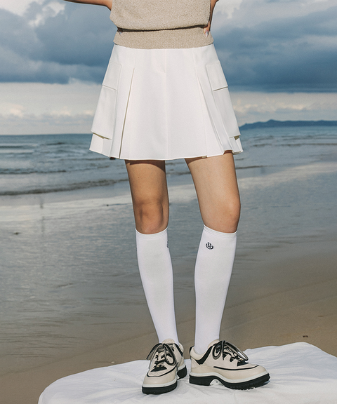 OBER Golf Side Pleated Skirt - White