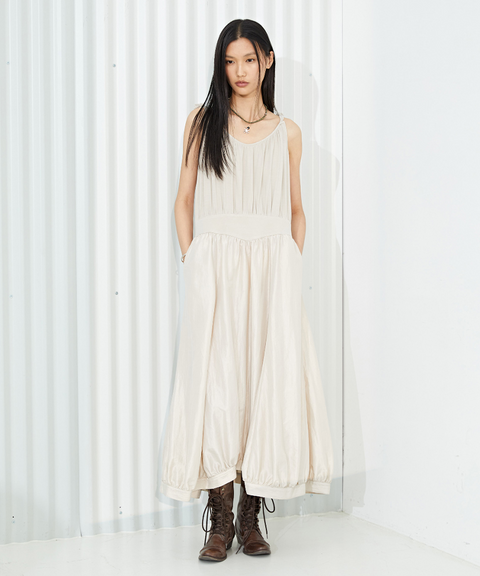 Monday Flow Summer Breeze One Piece - Light Beige