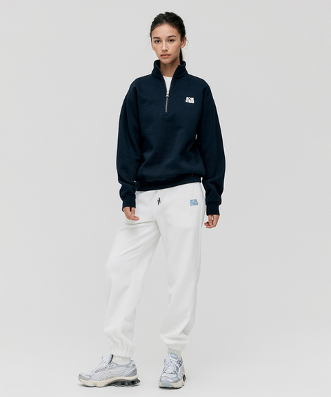 Goal Studio Women's Essential Brushed Quarter Zip-Up Tee - Navy