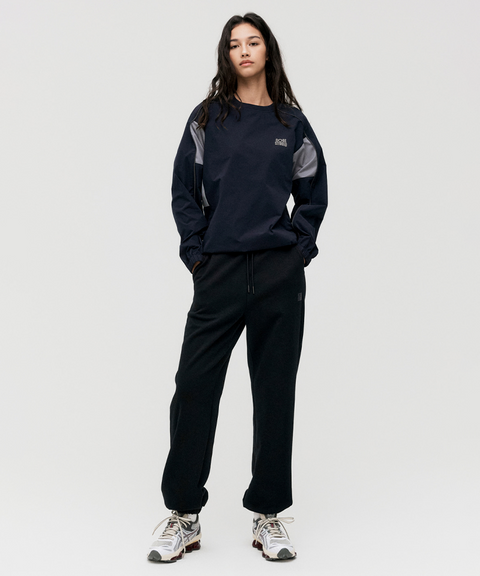 Goal Studio Women's Essential Stretch Wind Pullover - Navy