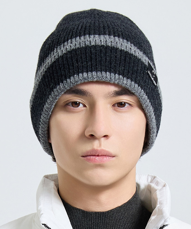 Challenger Men's Rolled-Up Knit Beanie - Black