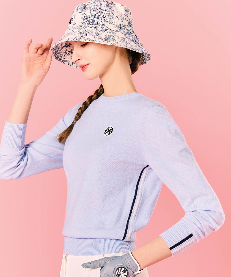 Light And Soft Soft-Touch Round Knit - Blue