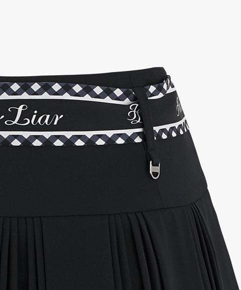 FAIRLIAR Scarf Set Pleated Skirt - Black