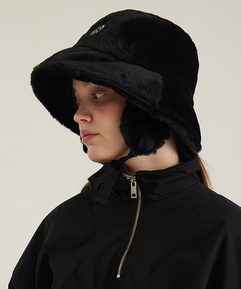 MACKY Golf: Mink Tender Bucket Hat - Black