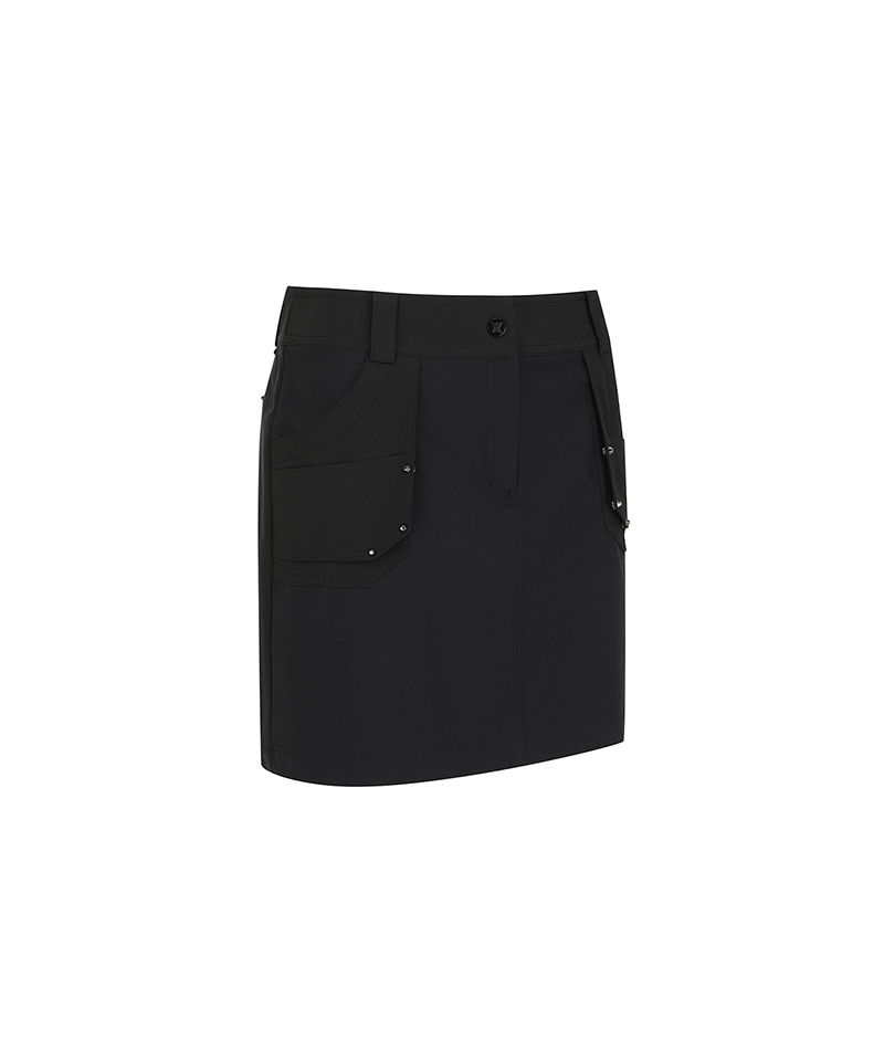 Women’s black fabric mix cargo golf skirt, detail view