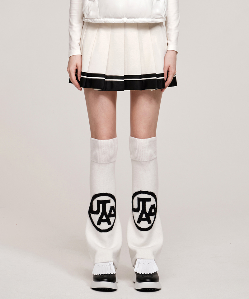 UTAA Women's Emblem Wide Rim Knit Leg Warmers - White