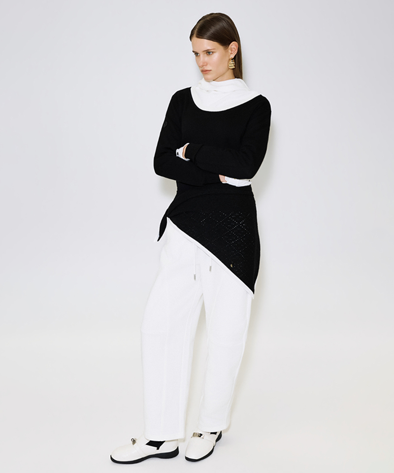 Anell Golf Round Cashmere Knit Top - Black