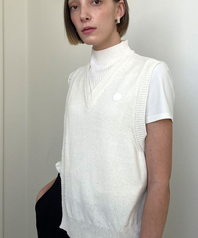 Anell Golf Slit Vest - Cream Ivory