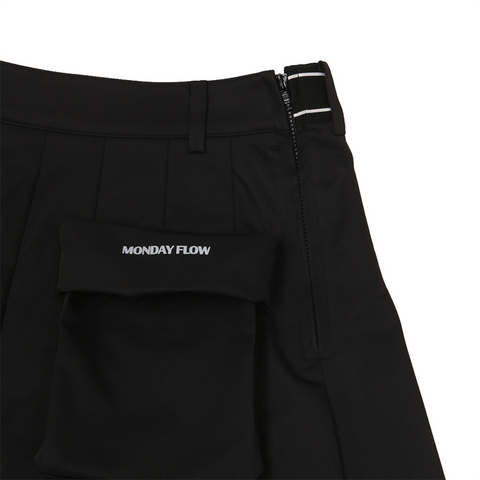 Monday Flow Wink Pleated Skirt - Black