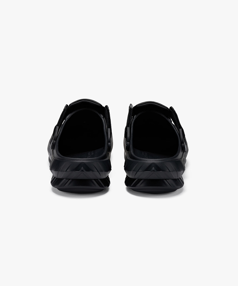 Goal Studio GB Pro Clog - Black