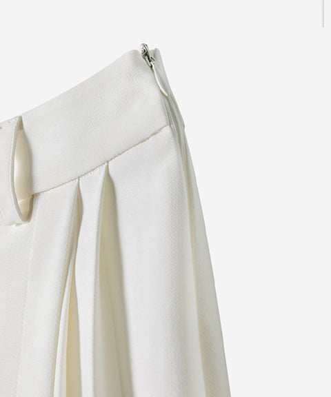 OBER Golf Pocket Pleated Wrap Skirt - White