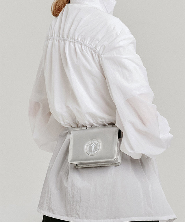 LE SONNET Shining Belt Bag - Silver