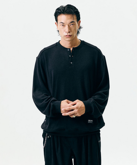 Jamie West Henley-Neck Pocket Knit MTM - Black