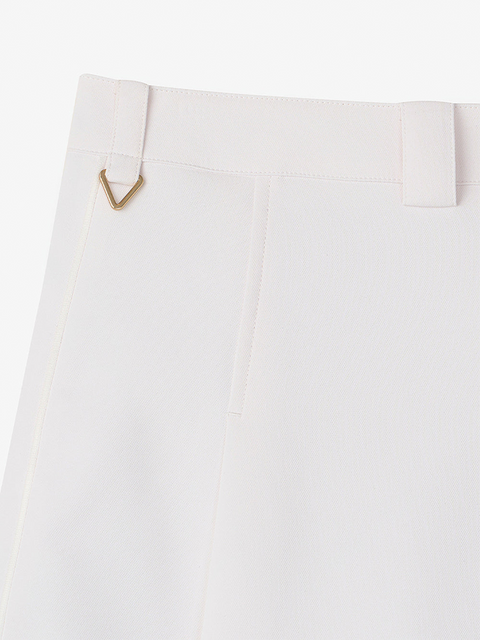 GFJ Golf Women's Front Piping Tuck Skirt - White
