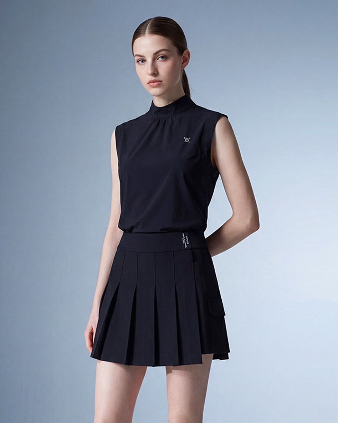 Women's Back Zip Mock Neck Vest - Black
