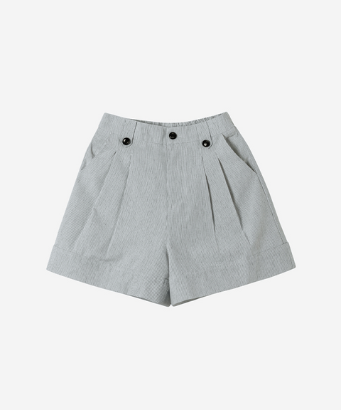 OBER Golf Button Pintuck Roll-Up Shorts - White
