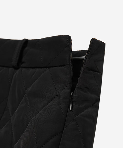 OBER Golf Diamond Quilting Padded Shorts - Black
