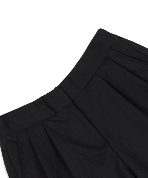 MACKY Golf: Two-Pintuck Balloon Shorts - Black