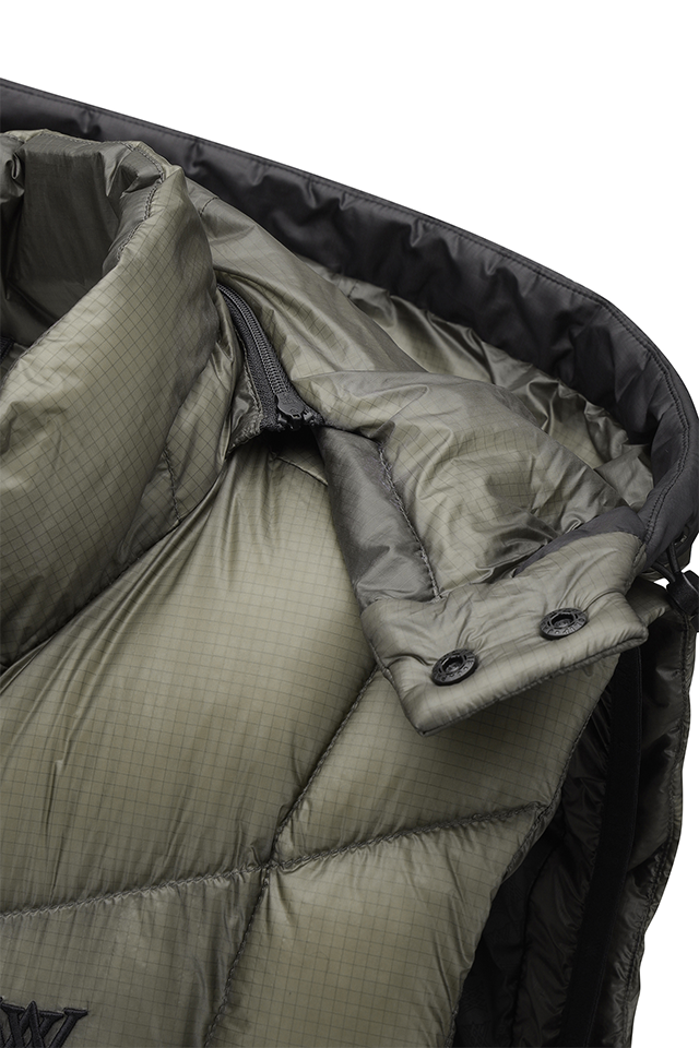 Men's WI Heavy Shadow Swing Down Vest - Charcoal Grey