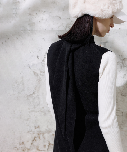 Anell Golf Scarf Slit Cashmere Knit Dress - Black