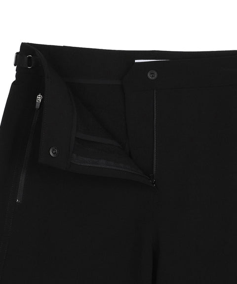 Monday Flow Light Stretch Bermuda - Black