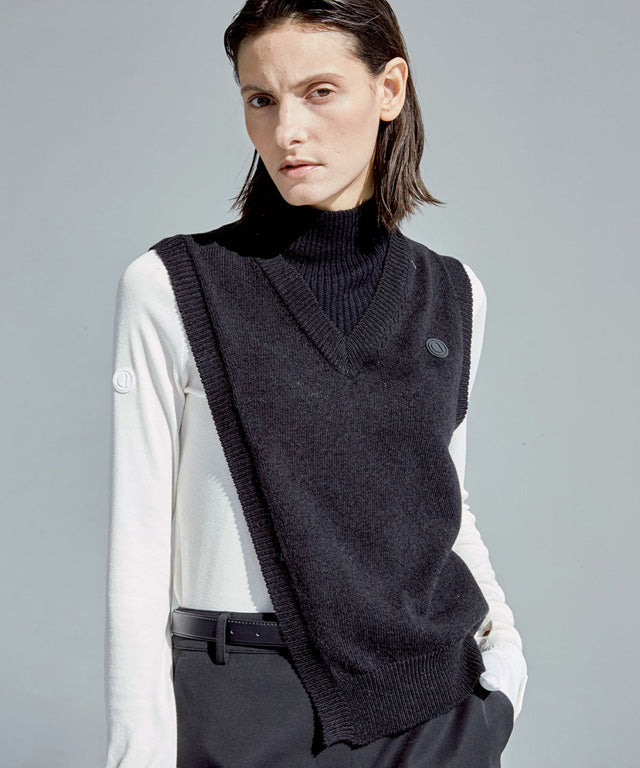 Anell Golf Slit Vest - Black