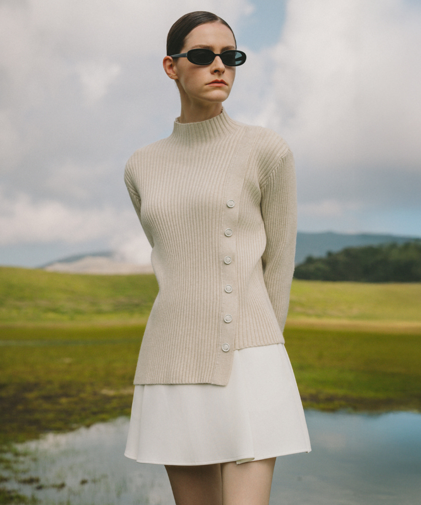 OBER Golf Button Point Golji Knit Beige
