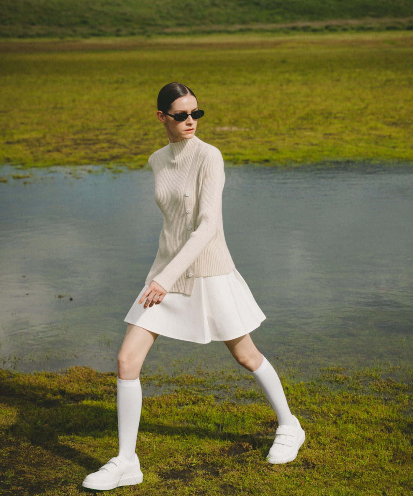OBER Golf Button Point Golji Knit Beige