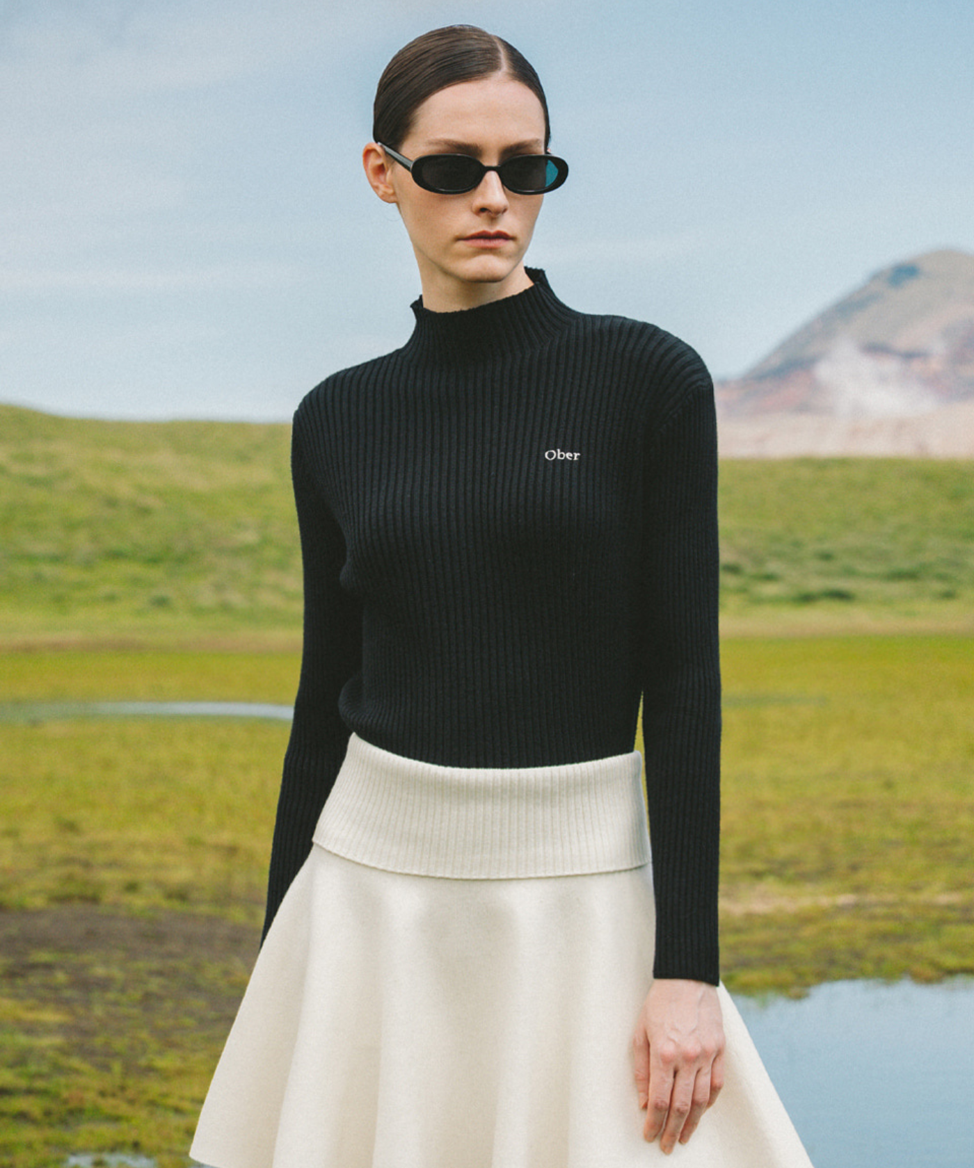 OBER Golf Basic Golji Half-Neck Knit Beige