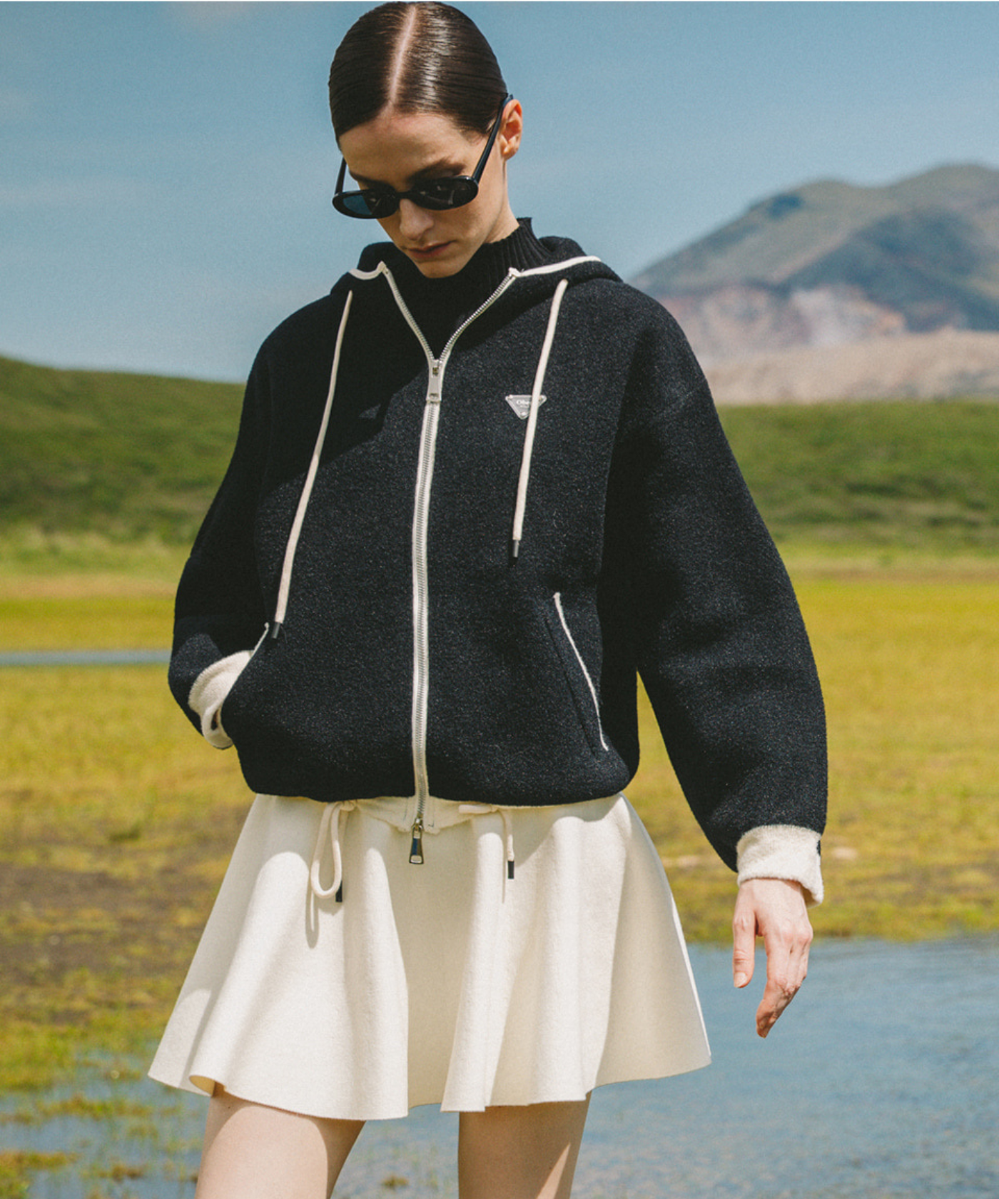 OBER Golf High Waisted Flared Knit Skirt Ivory