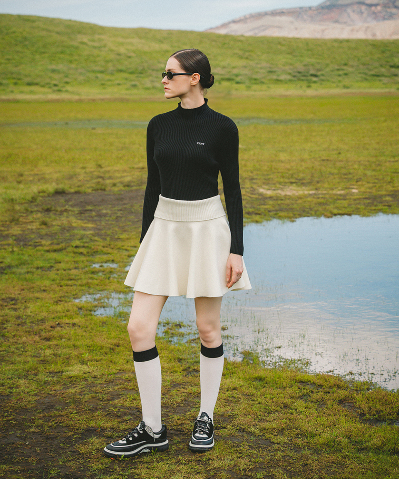 OBER Golf High Waisted Flared Knit Skirt Ivory