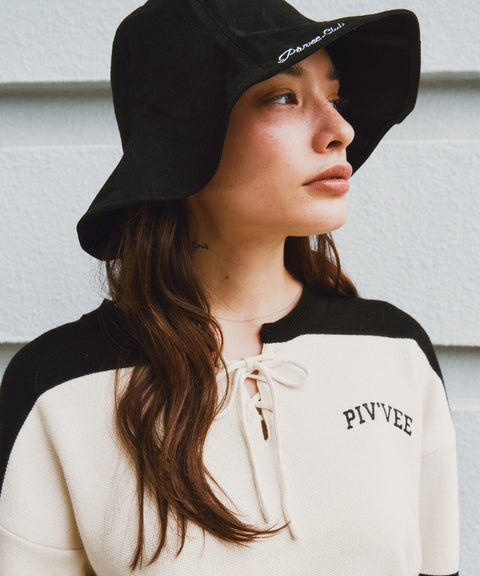 Peach Touch Bucket Hat Ebony Black