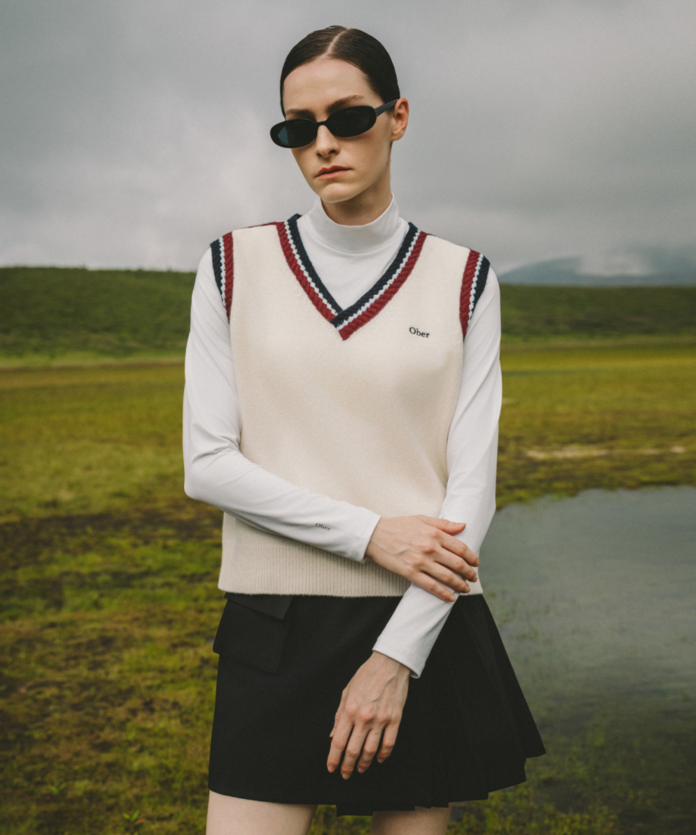 OBER Golf Colorblock Knit Vest Gray