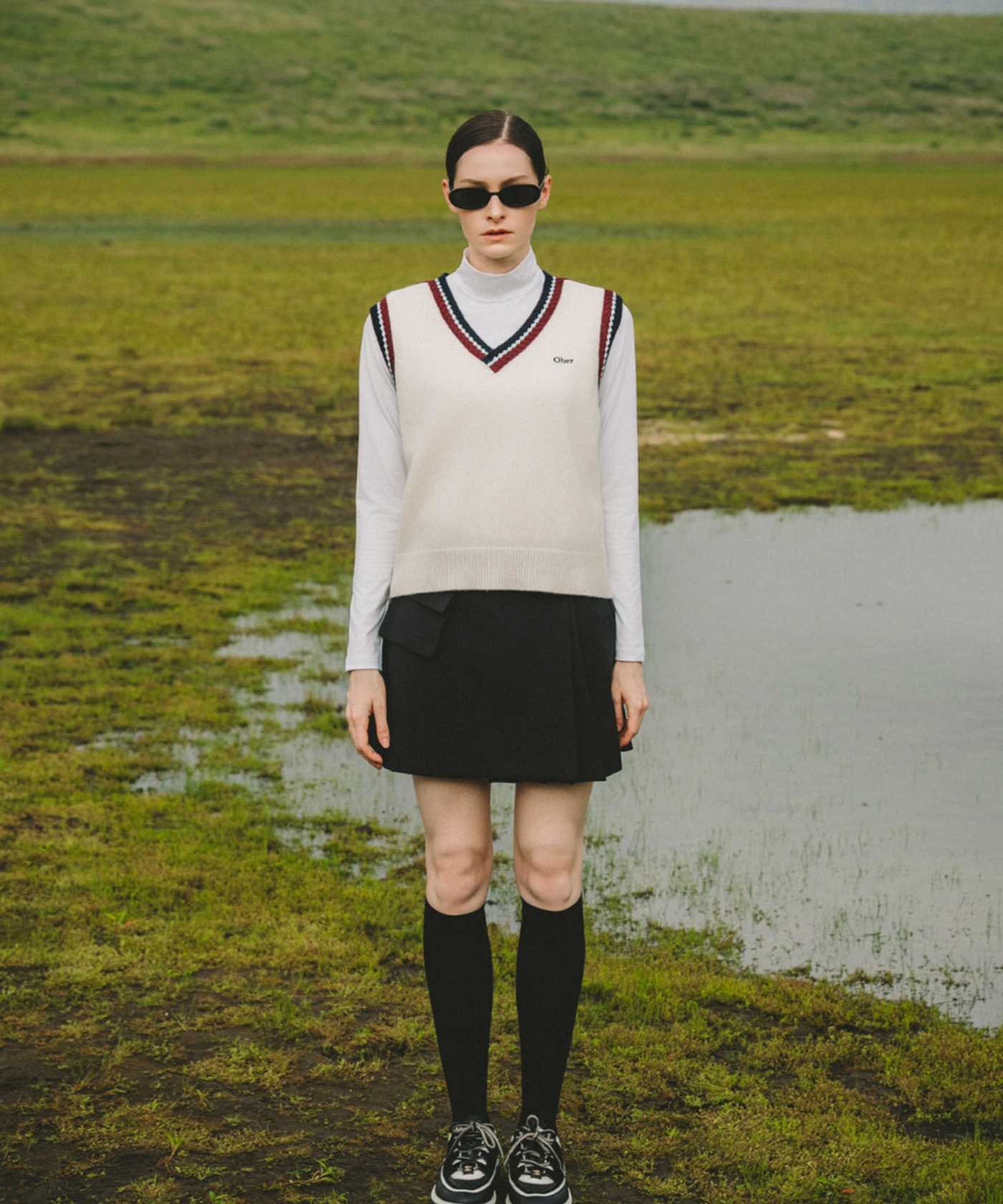 OBER Golf Colorblock Knit Vest Gray