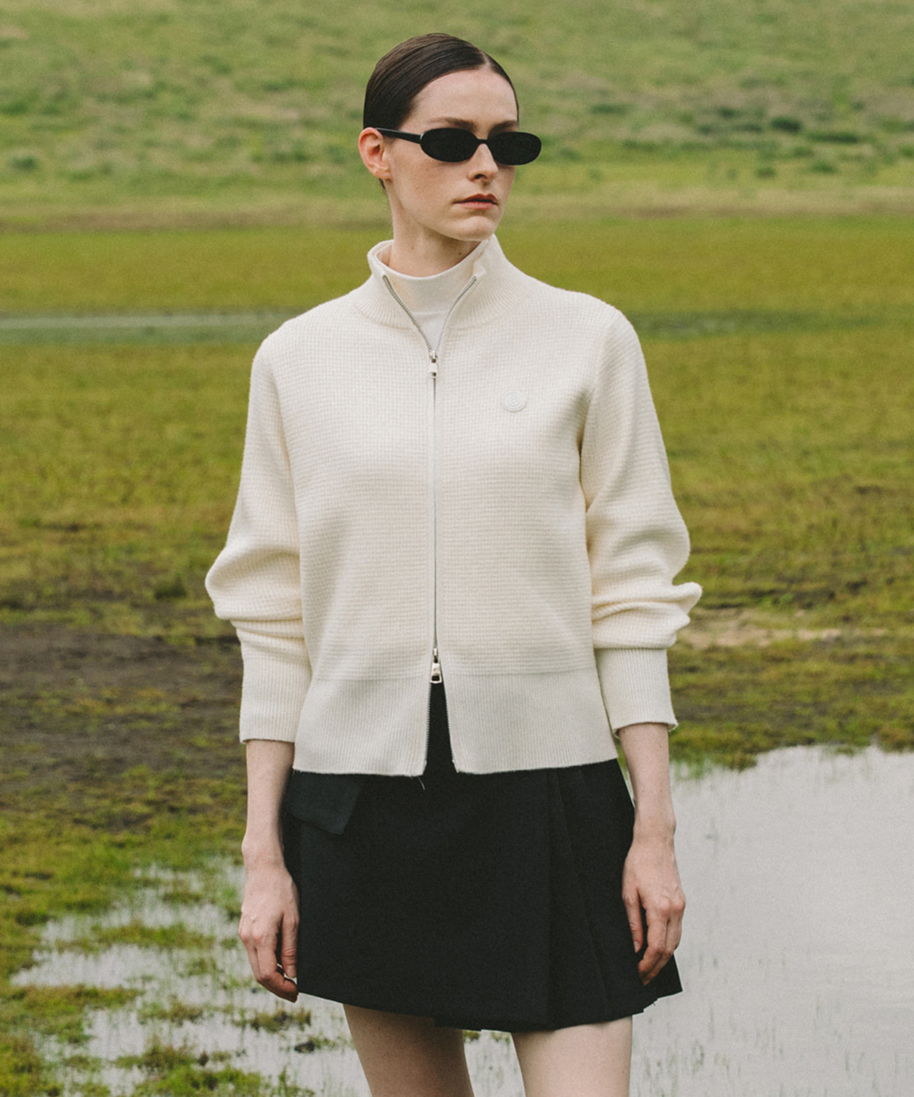 OBER Golf Waffle Knit Zip-up Cardigan Ivory